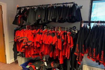 Nearly New Shop (6)