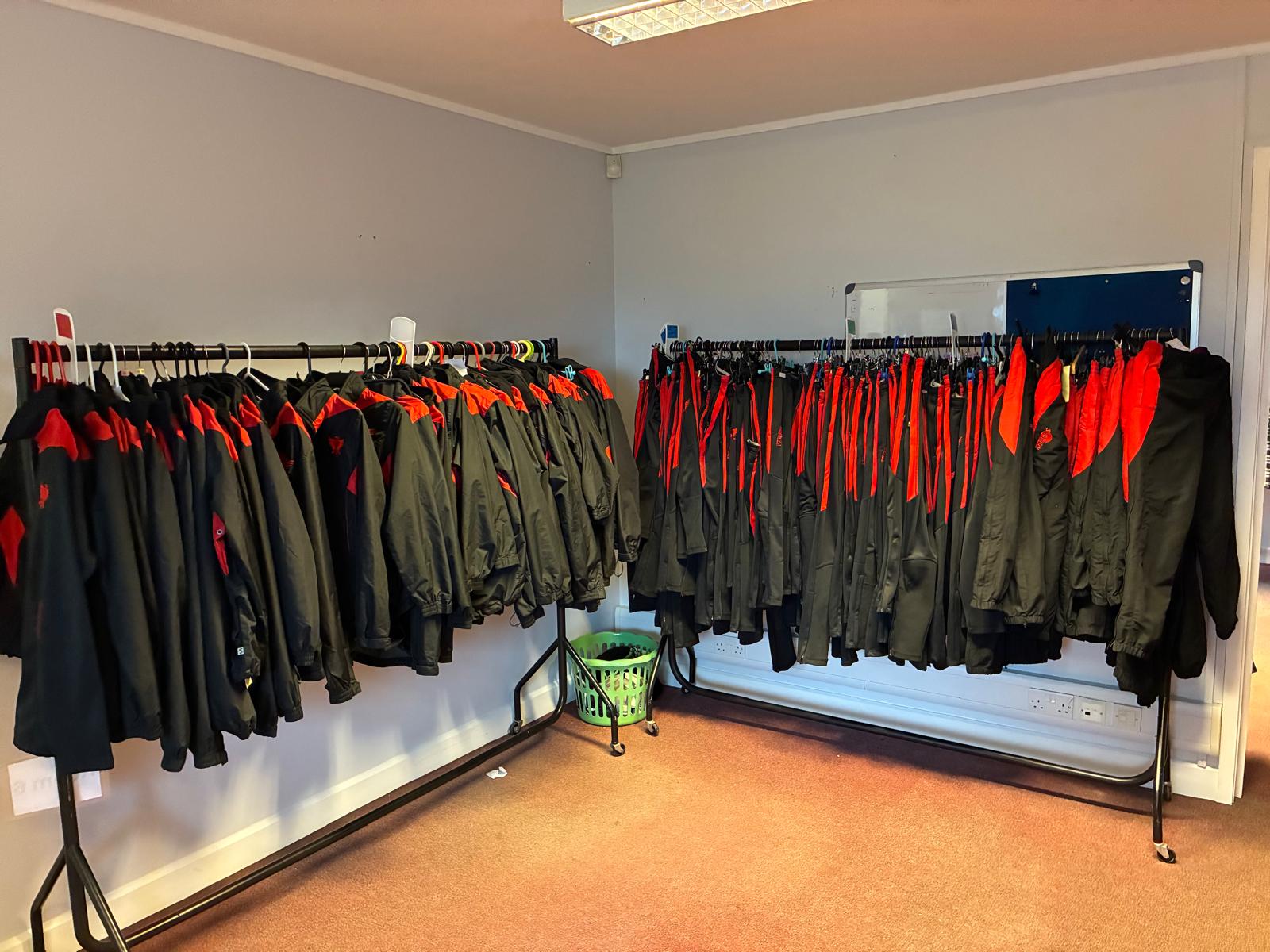 Nearly New Shop (7)